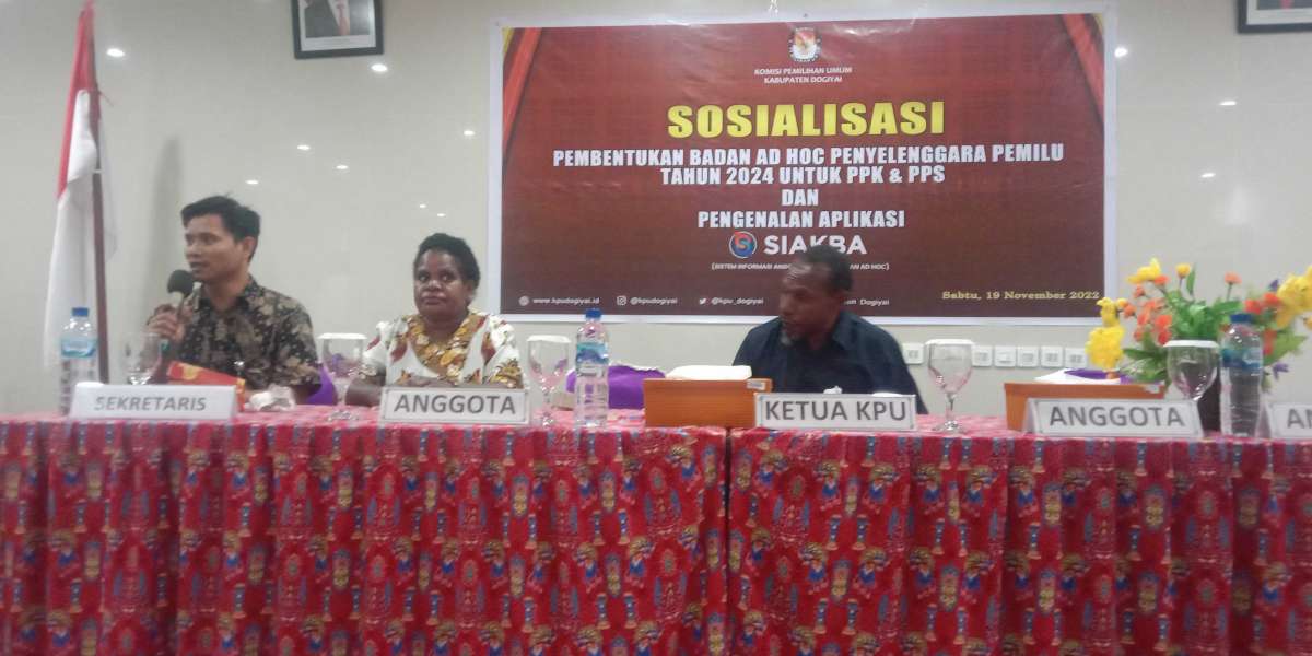 KPU Kabupaten Dogiyai Sosialisasi Penggunaan SIAKBA Kepada Calon Peserta PPK dan PPS
